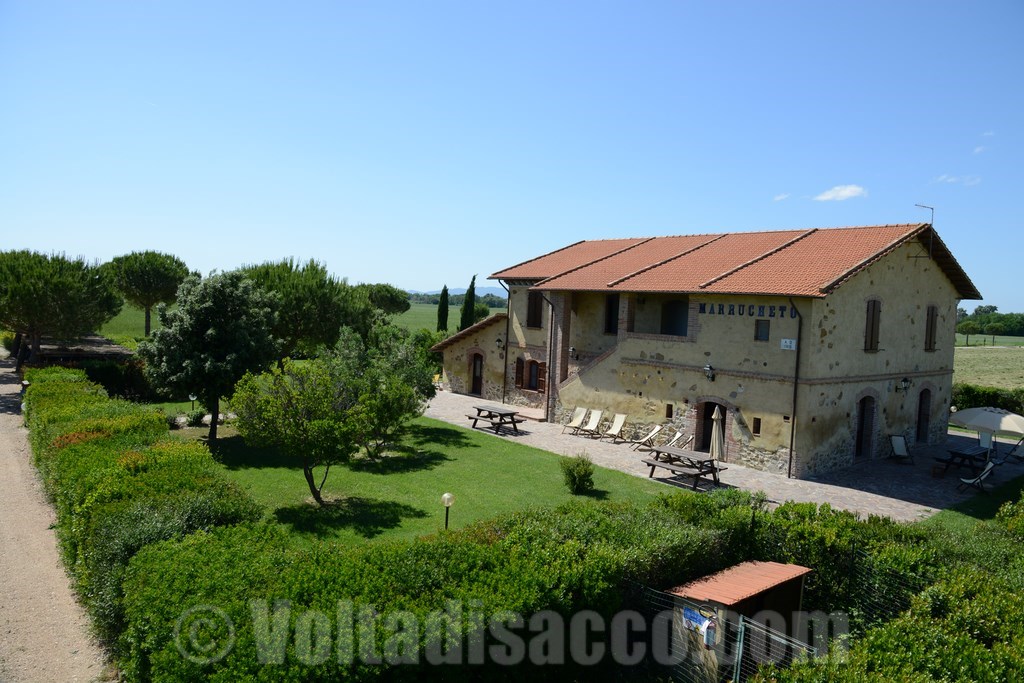 Grosseto Agriturismo Volta di Sacco - il casale Marrucheto dall'alto
